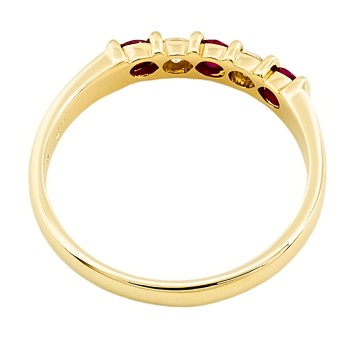 9ct gold Ruby / Cubic Zirconia 5 stone Ring size P